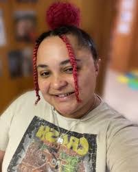 Jodi Dodge's Instagram, Twitter & Facebook