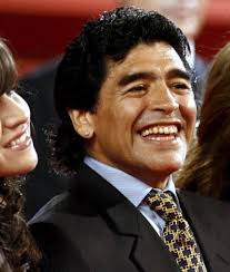 Rocío oliva reveló una charla íntima con dalma y gianinna maradona sobre el impedimento que tuvo de despedirse de diego en la casa rosada. Mais Sobre Rocio Oliva Vidas
