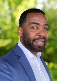 Justin Zastrow's Instagram, Twitter & Facebook