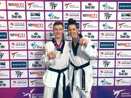 Bianca walkden's partner is aaron cook. Craig Craigwallace888 Twitter