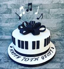 Attractive Unique Birthday Cake Designs For Men Music Themed Cake With Musical Notes Music Themed Cakes Music Cakes Music Birthday Cakes