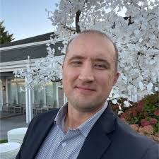 Last Wednesday, I had the chance to visit the University of Michigan's  Central Heating/Power Plant with my fellow HDR interns and new hires! It  was so cool to see the concepts I