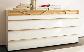 Mit sage und schreibe 10 verstellbaren einlegeböden bietet das möbel ihrer heiß geliebten sammlung ein zuhause. Schuhschrank Nutzliche Infos Und Kauftipps Schoner Wohnen