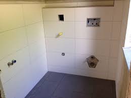 Wir verraten, wie sie fugenfarbe von fliesen ändern und zwar ganz einfach mit einem fugenstift. Update Fliesen Nikolaus Lueneburg De