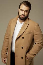 On trouve à l'extérieur deux poches plaquées à la. Manteau Beige Homme Grande Taille Chubster Look Mode Homme Grande Taille Manteau Beige Hommes Grands