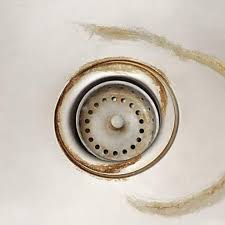 7 Astuces De Grand Mere Pour Enlever La Moisissure Dans La Salle De Bain Enlever Les Moisissures Comment Enlever La Rouille Enlever La Rouille