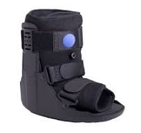 BraceAbility Short Walking Boot - Orthopedic Medical Walker Cast For Broken  Toe Injuries, Sprained Ankles, Metatarsal Stress, Post-Op Support Left Or  ...