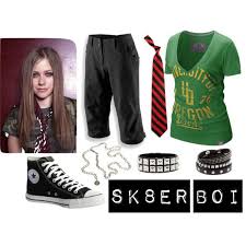 Avril is new to the music scene but she came in with a bang.s8ter boi is a great song. Pin On Sk8er Boi