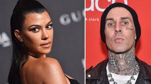 Martin axel henny lepperød er en norsk programleder, skuespiller og standupkomiker fra nesodden. Kourtney Kardashian Kobles Til Trommeslager Han Travis Barker Shotoe