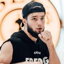 Hamsat Shadalov vs. Sergio Javier Escobar, Oliha vs. Pavlov