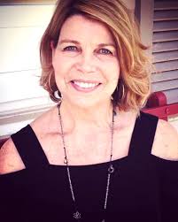 Loretta Gibbons's Instagram, Twitter & Facebook