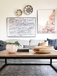 This Texas Home S Chic Southwest Decor Is An Interior Design Dream Theeverymom Minimalistdesign Texas Home Decor Southwest Decor Modern Southwest Decor