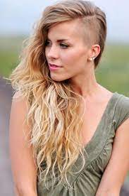 Frauenhaarschnitte Mit Einem Rasierten Tempel Und Einem Nacken Mode Frisuren Lange Haare Frauen Undercut Frauen Lange Haare Frisur Undercut