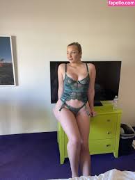 Jenna Jane breaks boundaries with her bold OnlyFans content