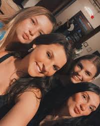 mackenzie blevins (@mackblevins) • Instagram photos and videos