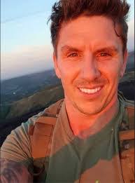 Stephen Breese's Instagram, Twitter & Facebook