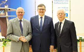 1,369 likes · 130 talking about this · 11 were here. Raiffeisen Volksbank Ries Eg Suche B4b Schwaben