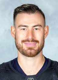 Player photos for the 2010-11 Kingston Frontenacs at hockeydb.com