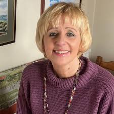 I went to Kingsmoor school in Hadfield