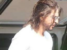 Король индийского кино, сайт шахрукх кхана, шахрукх кхан, shah rukh khan, шахрух хан, шах рукх хан, shahrukh khan, шарукх кхан, официальный, сайт. Shah Rukh Khan Sports Long Hair As He Shoots For Pathan In Mumbai Hindi Movie News Times Of India