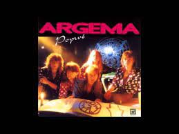 The family contains some of the largest species of moths in the world. Argema Laska Jen Pro Jednu Noc Youtube