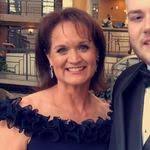 Vonda Lyons's Instagram, Twitter & Facebook