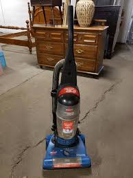 Bissell Powergroom Helix Rewind Price Bissell Power Groom Helix Rewind Vacuum Queen Beds Full Beds Bookshelves Office Chairs Home Decor Area Rugs Microfiber Couch Dressers And More Equip Bid