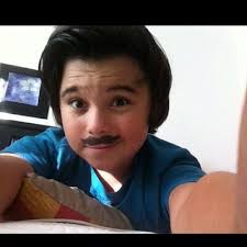 Enrique James (@Le_Quique)