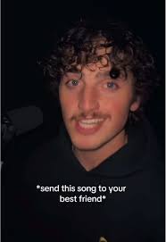 Benson Boone's American Idol Hoodie Performance