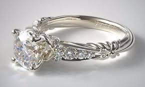 Floral motifs are also a great way for a floral extravaganza of the most luxurious kind, the house of dior comes up trumps with its unique engagement rings featuring realistically shaped. Floral Diamond Rings Find Your Flower Engagement Ring