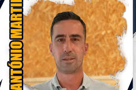 Toni Martins estreou-se nas Femininas do Desportivo JA