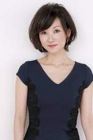 どの年代にも人気のボブヘアですが ５０代の女性だからこそぴったりのオススメヘアスタイルをご紹介 正面だけでなく横からみても後ろからみてもばっちり決まるボブの 髪型カタログを特集します 他の人と差をつけるおしゃれで小粋なボブはこれ 注目を浴びること間違い