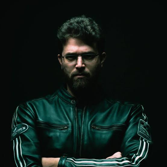 Q&A: Dan Terminus Talks Gear And Influences - Decibel Magazine