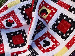 Disney Inspired Quilt From Nina Mickey Mouse Quilt Disney Quilt Quilts