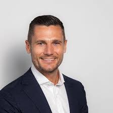 Chris Gath's Instagram, Twitter & Facebook