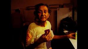 Actor, Director Pankaj Munshi....Acteur, réalisateur Pankaj Munshi #actor #actorslife #theatre - YouTube