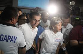 Francisco moreno domagoso, also known by his screen name isko moreno, is a filipino politician and actor serving as the 22nd mayor of manila. Young Blood Isko Moreno Unseats Estrada As Manila Mayor The Varsitarian