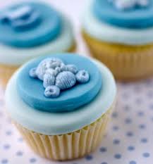 I love cute birthday pull apart cupcake cakes!don't get me wrong, i love a good regular old cake, but for some reason cupcakes make me happy. Unique And Complex Baby Shower Cupcakes Lovetoknow