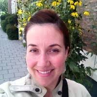 Roxanne Daniels Email & Phone Number