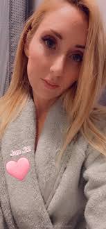 Jill Masters's Instagram, Twitter & Facebook