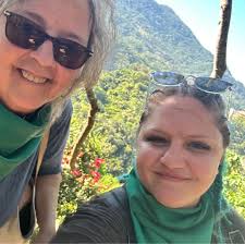 How to find affordable veterinary care for dog tooth extraction