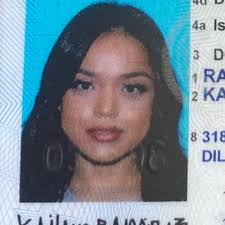 Grecia G. Flores (@lipstickggf)