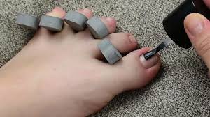 Introduction who doesn't love a little glitter on their nails? How To Do A Pedicure With Pictures Wikihow