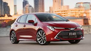 Here's a review of the 2019 toyota corolla altis grande 2019 in pakistan. Toyota Corolla Red