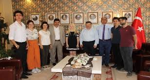 Yükseköğretime geçiş sınavı (ygs) sonuçalrı bugün açıklandı.ygs'de türkiye birincisi ve ygs türkiye birincisi ve altıncısı ise ankara'dan çıktı. Yks Nin Basarili Ogrencileri Altinla Odullendirildi Manisa