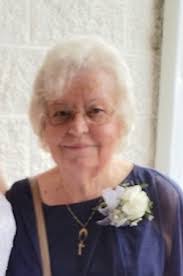 Isabella Sexton's Instagram, Twitter & Facebook