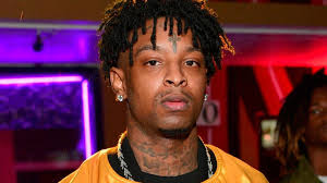 King von wallpaper for mobile phone, tablet, desktop computer and other devices hd and 4k wallpapers. King Von With Tattoos On Forehead And Neck Is Wearing Yellow Black Dress King Von Hd Desktop Wallpaper Widescreen High Definition Fullscreen