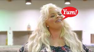 I love you jesus trisha paytas. Trisha Paytas I Love You Jesus But Every Time She Says Jesus A Picture Of Her Eating Pops Up Youtube