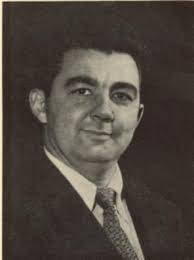 Albert Lance's Instagram, Twitter & Facebook