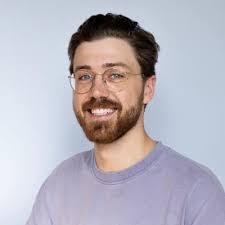 Ryan Dundas's Instagram, Twitter & Facebook